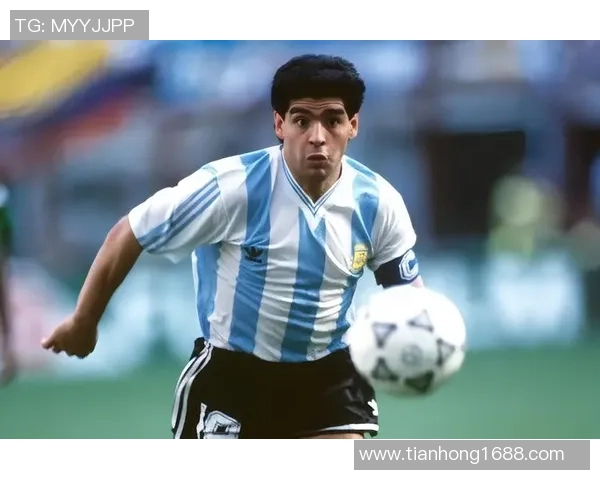 足球传奇马拉多纳的辉煌生涯与不朽影响力探讨